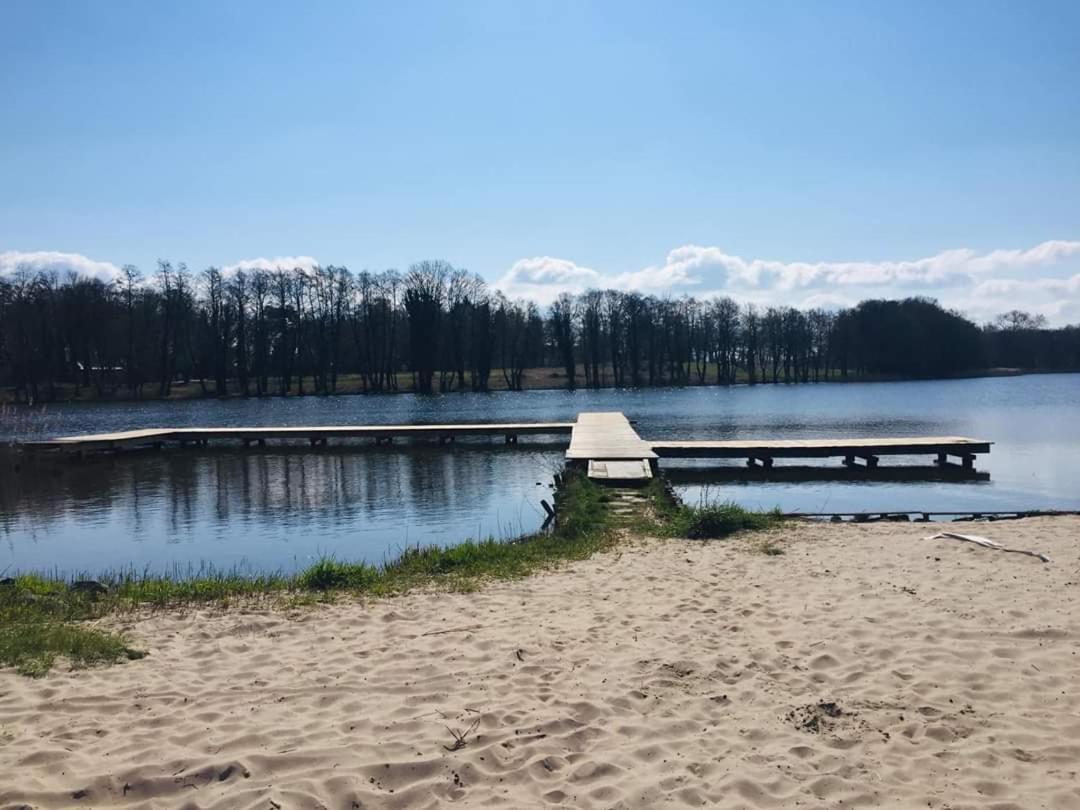 Apartament Nad Jeziorem Welle Kołczewo Exteriér fotografie